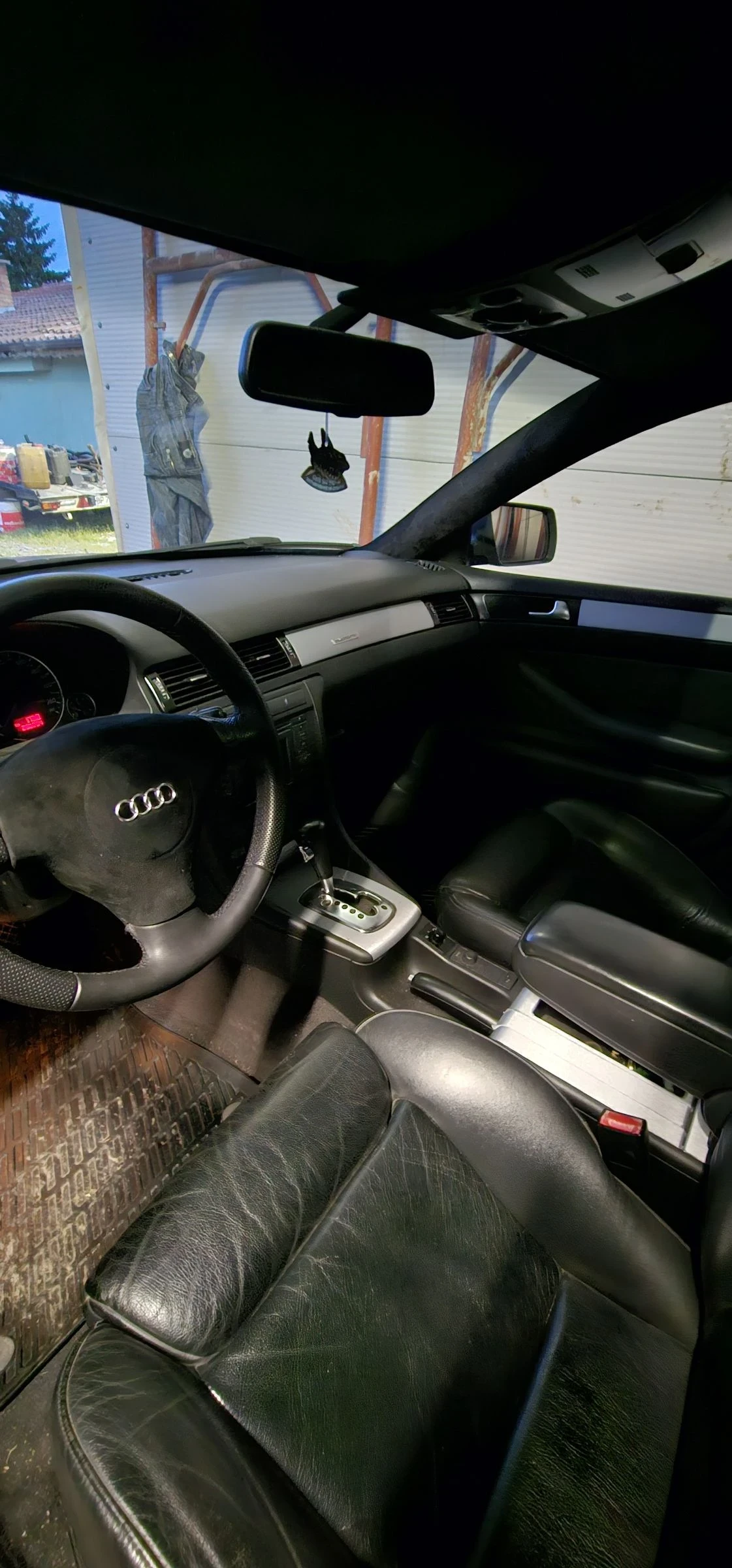 Audi A6 Allroad 4.2, снимка 3 - Автомобили и джипове - 54991711