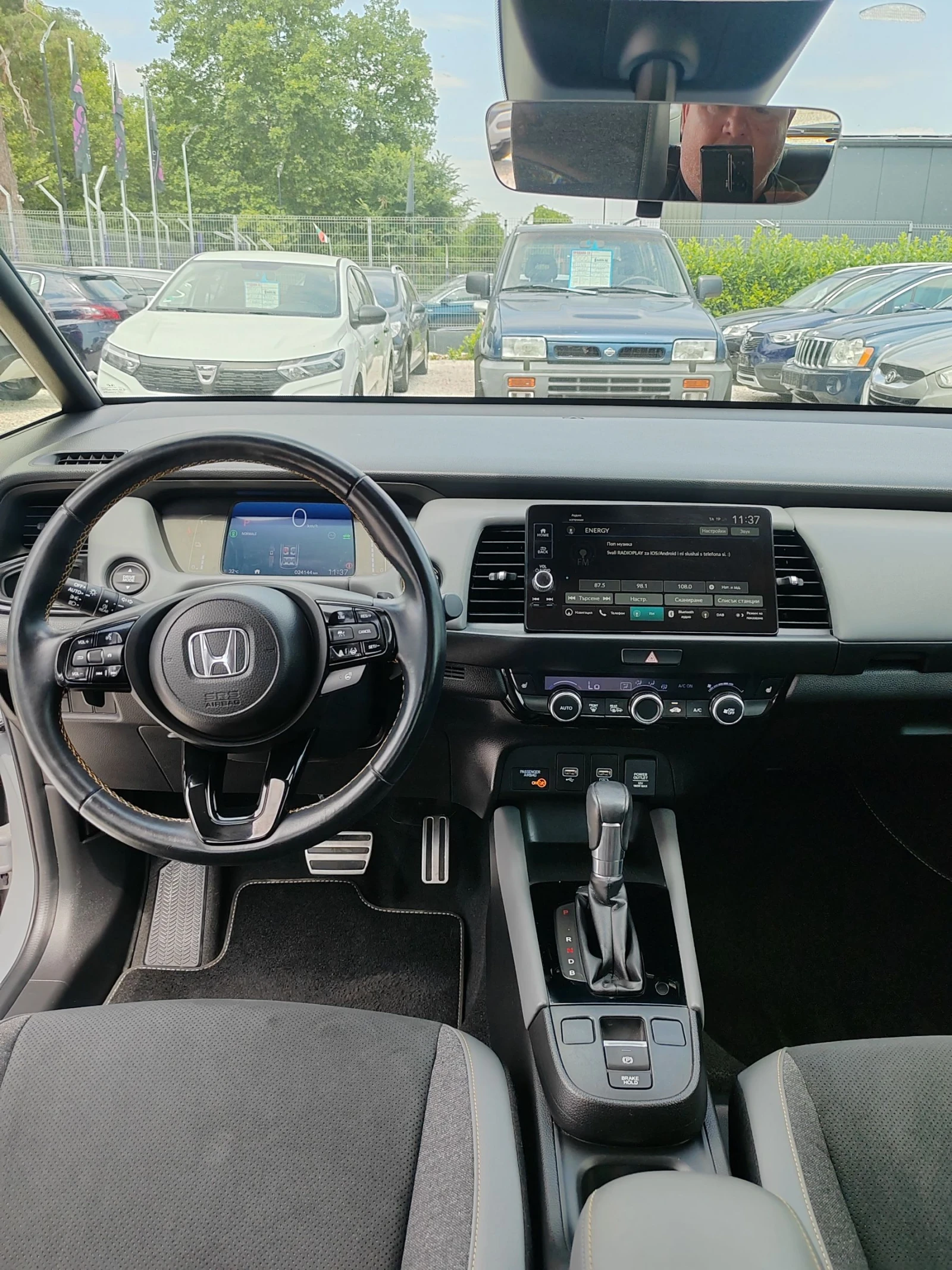 Honda Jazz 1.5, 108к.с. GR, снимка 10 - Автомобили и джипове - 55072665