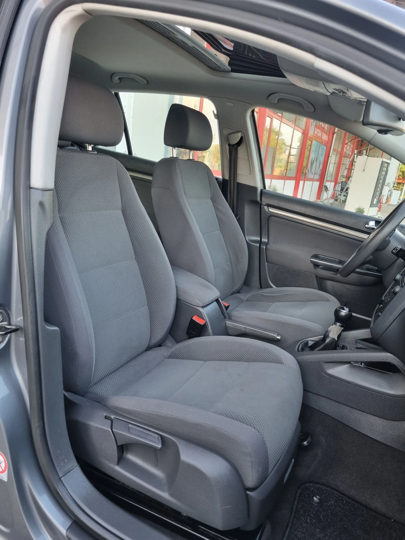 VW Golf 1.9tdi 105 коня BKC, снимка 11 - Автомобили и джипове - 55453972