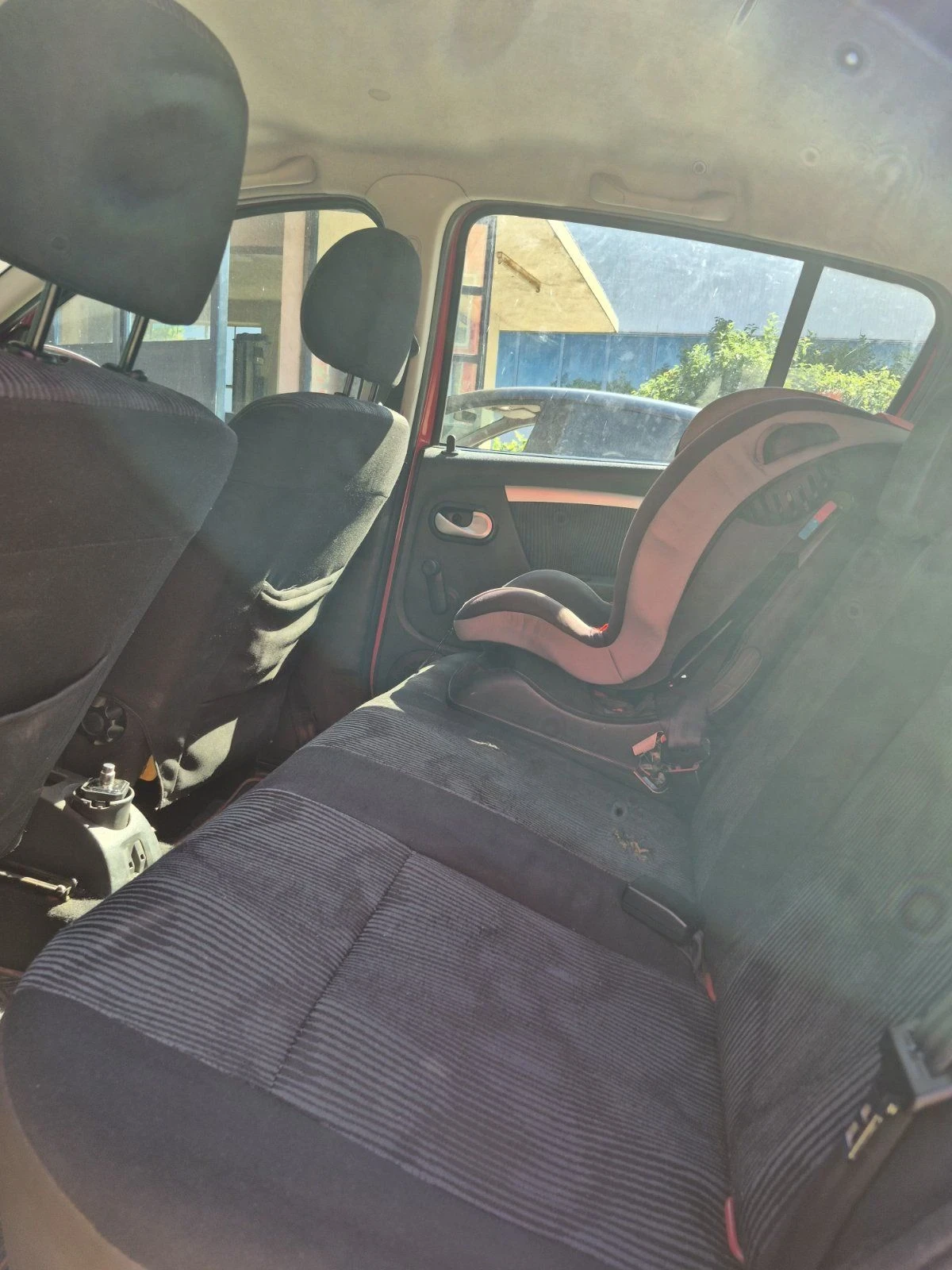 Dacia Sandero, снимка 12 - Автомобили и джипове - 55593159