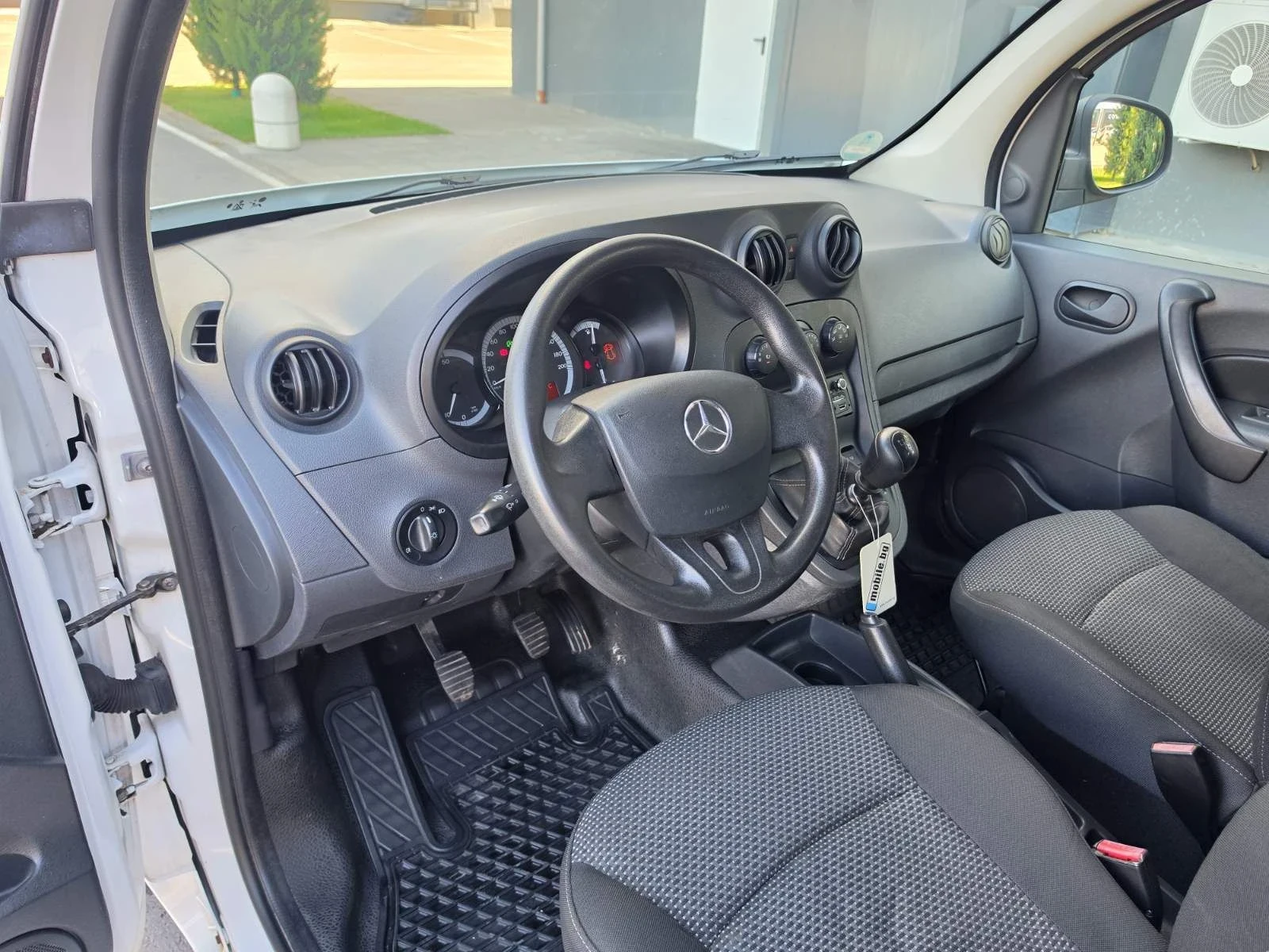 Mercedes-Benz Citan 111 /110 к.с. MAXI, снимка 17 - Автомобили и джипове - 56333281