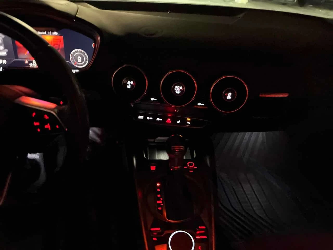 Audi Tt TTS* 2.0 TFSI quattro* CARFAX* ����� �� ���������� | Mobile.bg � ����������� 9