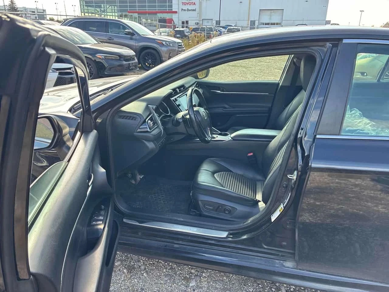 Toyota Camry, снимка 17 - Автомобили и джипове - 56739774