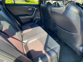 Toyota Rav4 2.5 PHEV STYLE AWD, снимка 10