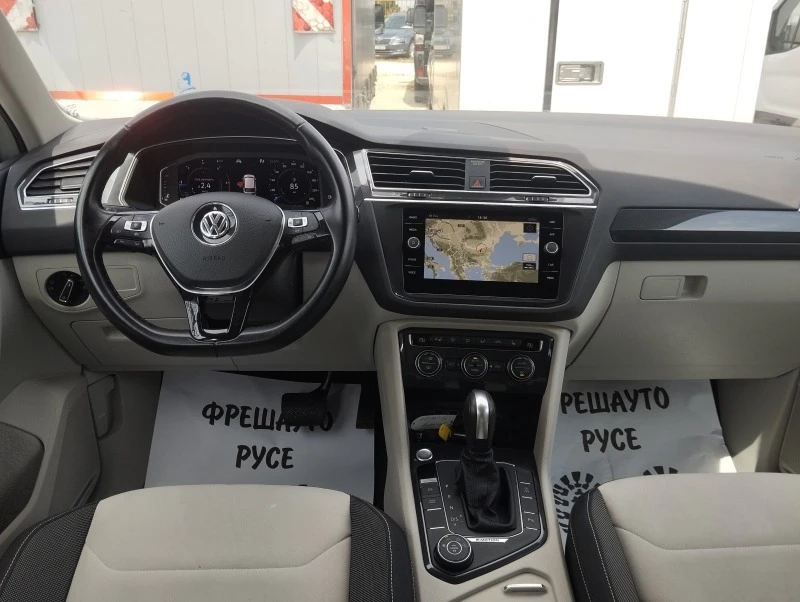 VW Tiguan 2.0tdi 4х4 Navi , снимка 9 - Автомобили и джипове - 46470141