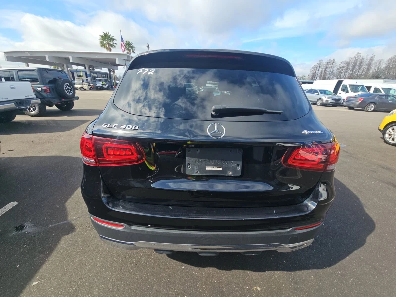 Mercedes-Benz GLC 300 4MATIC/ПОДГРЕВ/ПАМЕТ/КАМЕРА/НАВИ/LANE ASSIST/, снимка 5 - Автомобили и джипове - 48904663