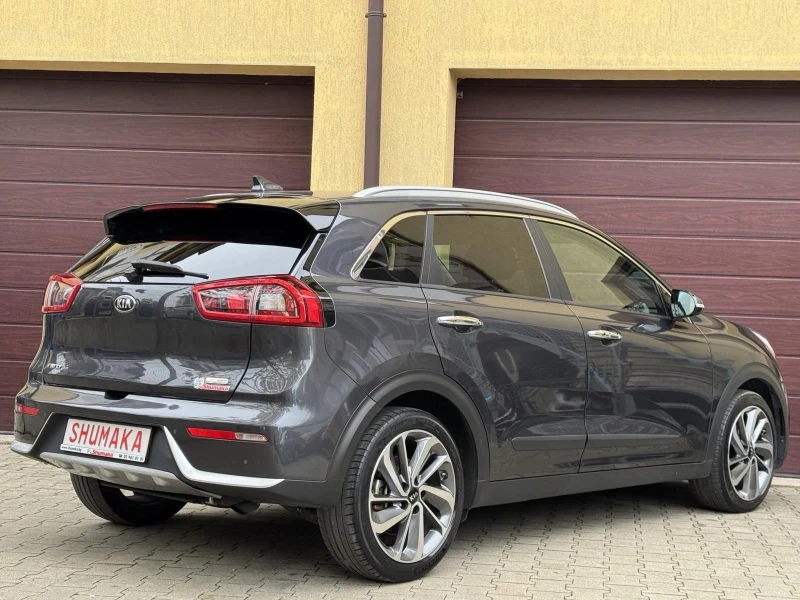 Kia Niro 1.6i* Пълна Сервизна История* 63хил.км, снимка 6 - Автомобили и джипове - 52315727
