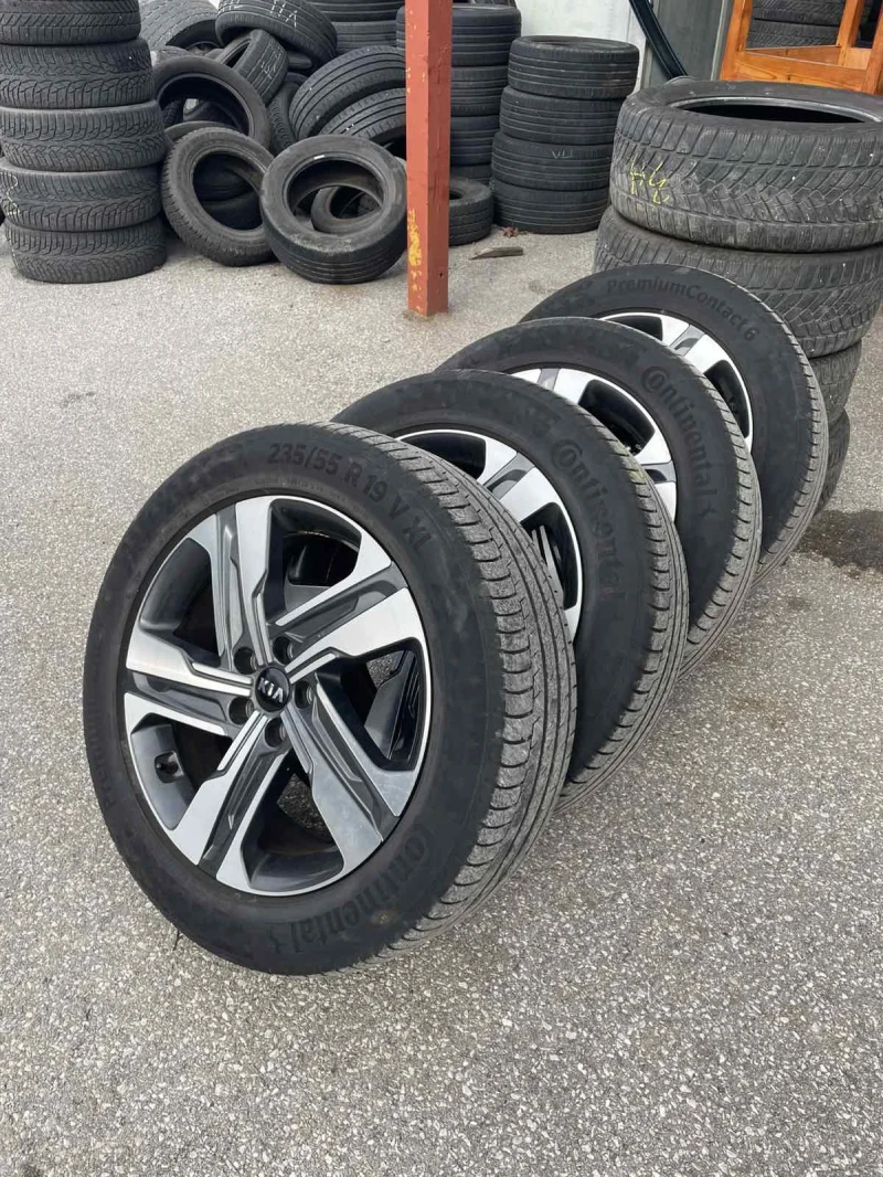 Kia Sorento 2.2 CRDI AWD ЕВРОПЕЙСКА, снимка 15 - Автомобили и джипове - 52726655