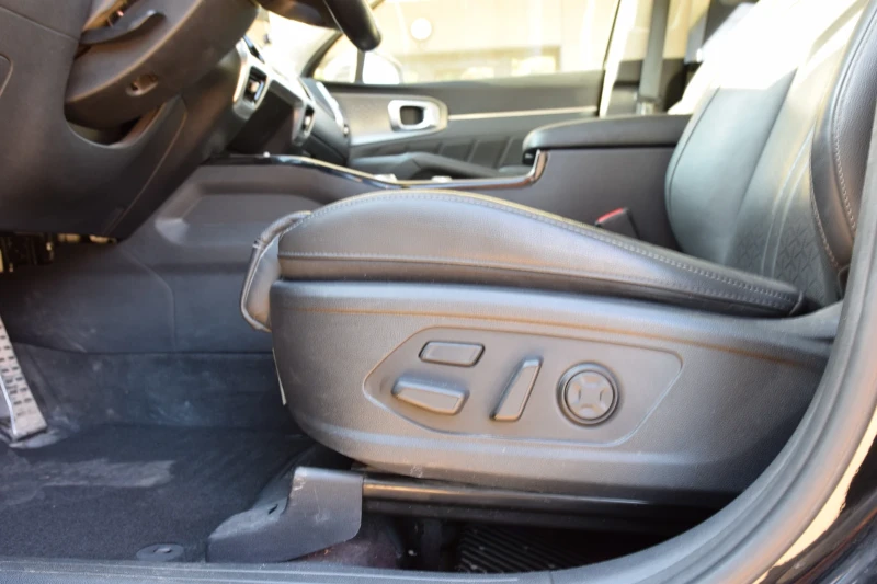 Kia Sorento 2.2 CRDI AWD ЕВРОПЕЙСКА, снимка 11 - Автомобили и джипове - 52726655