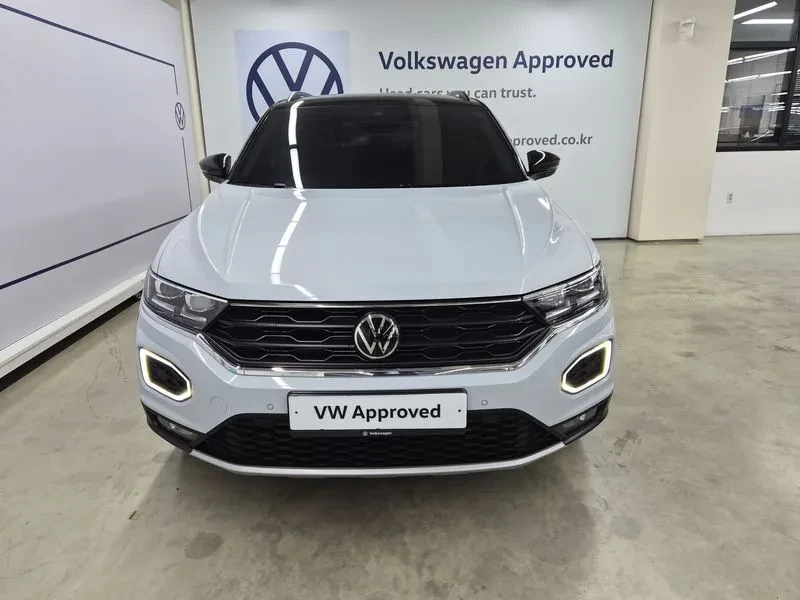 VW T-Roc 2.0 Tdi Style, снимка 5 - Автомобили и джипове - 56116494