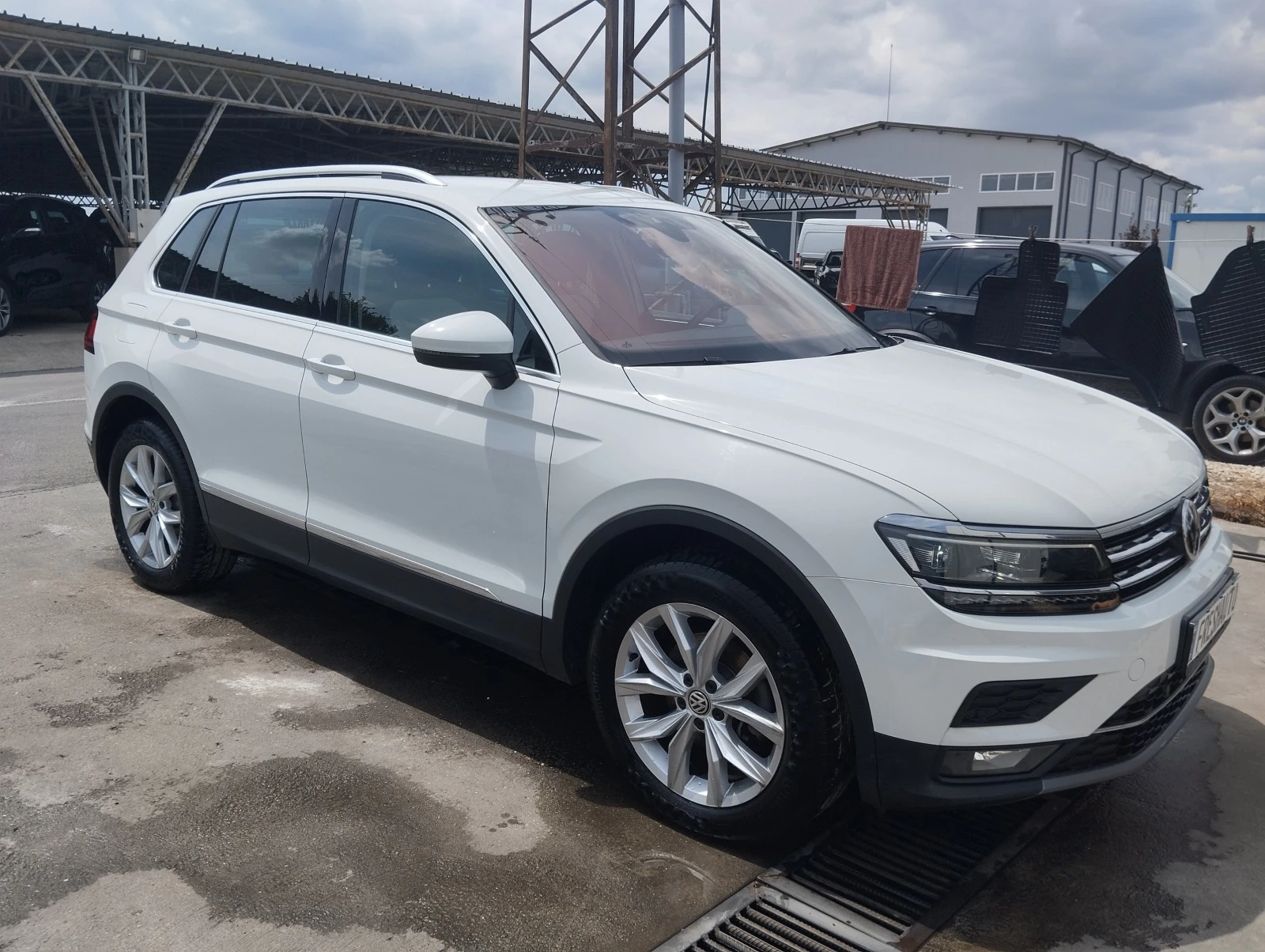 VW Tiguan 2.0tdi 4х4 Navi  - изображение 2