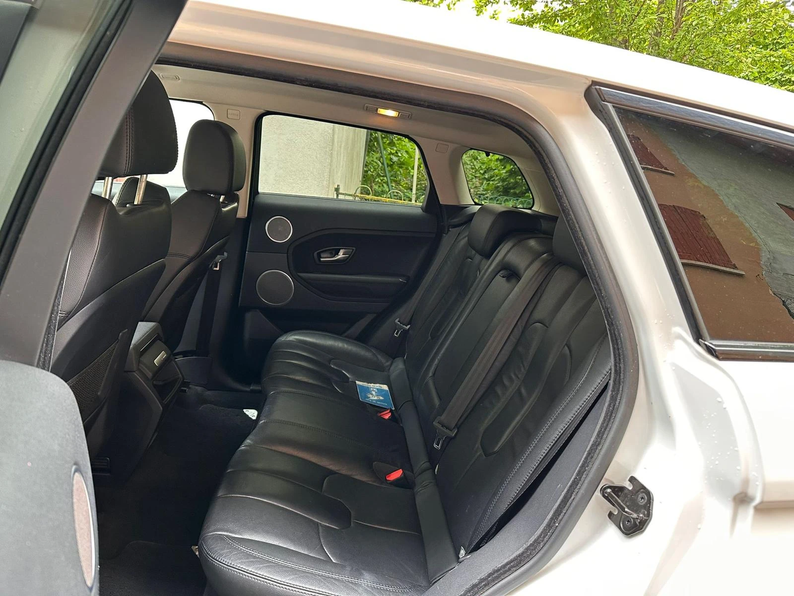 Land Rover Range Rover Evoque 2.2D AVTOMATIK  - изображение 10