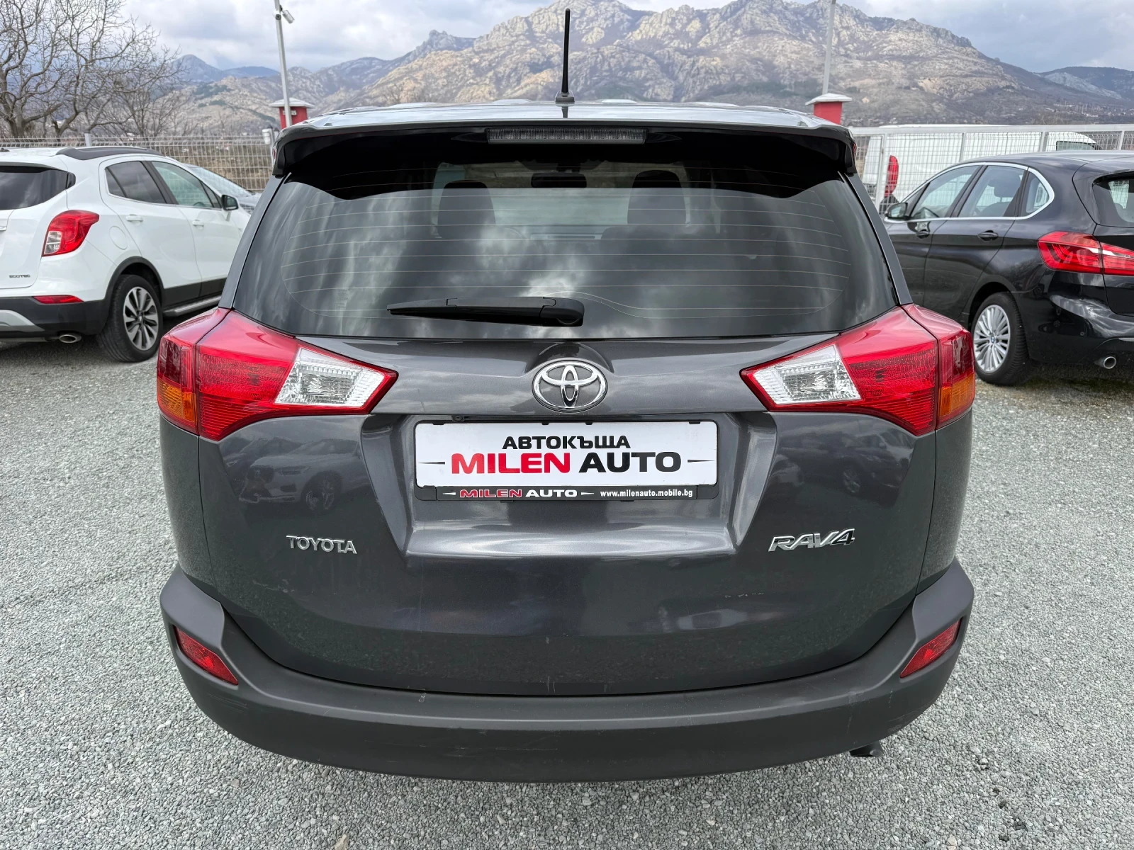 Toyota Rav4 (KATO НОВА), снимка 7 - Автомобили и джипове - 53653603