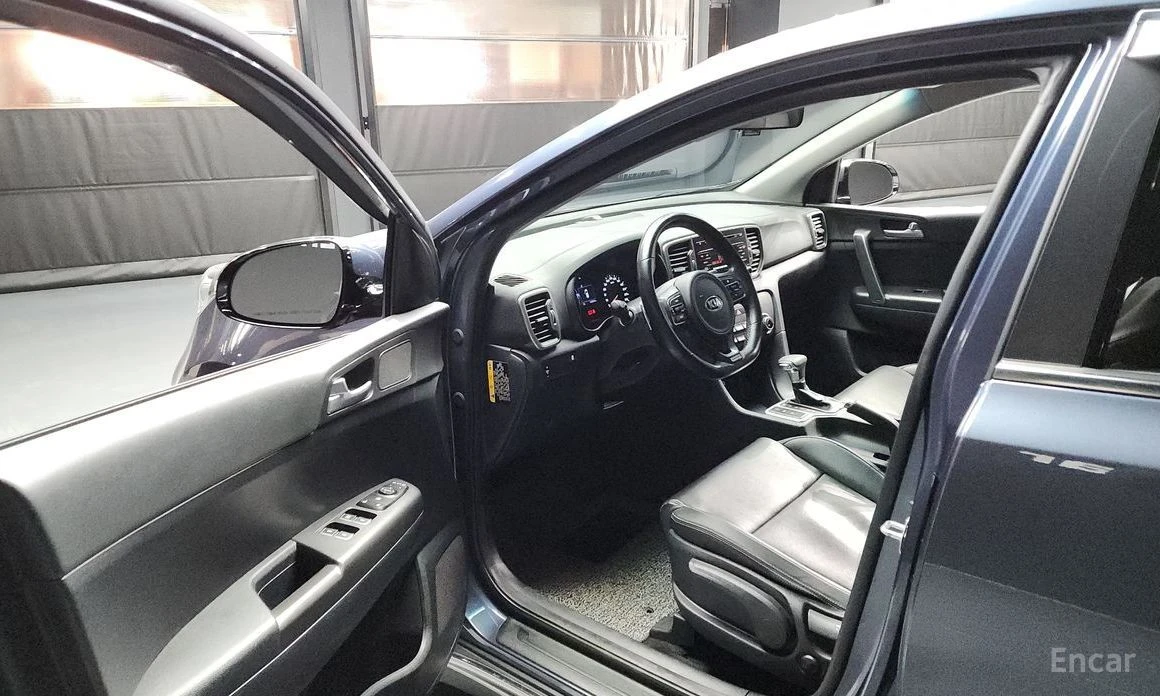 Kia Sportage, снимка 10 - Автомобили и джипове - 53865250