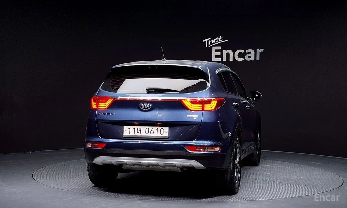 Kia Sportage, снимка 4 - Автомобили и джипове - 53865250