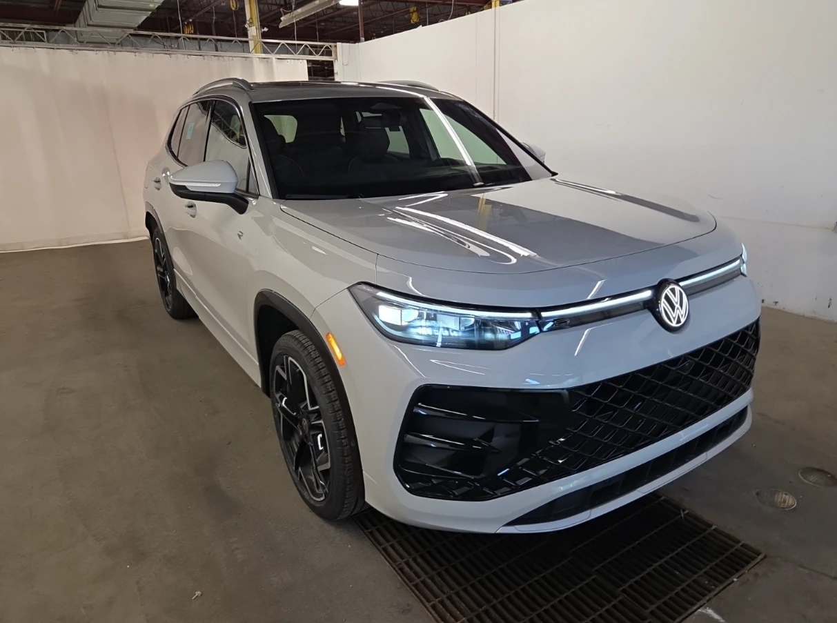 VW Tiguan 2025 Volkswagen TIGUAN HIGHLINE R-LINE | Mobile.bg � ����������� 3