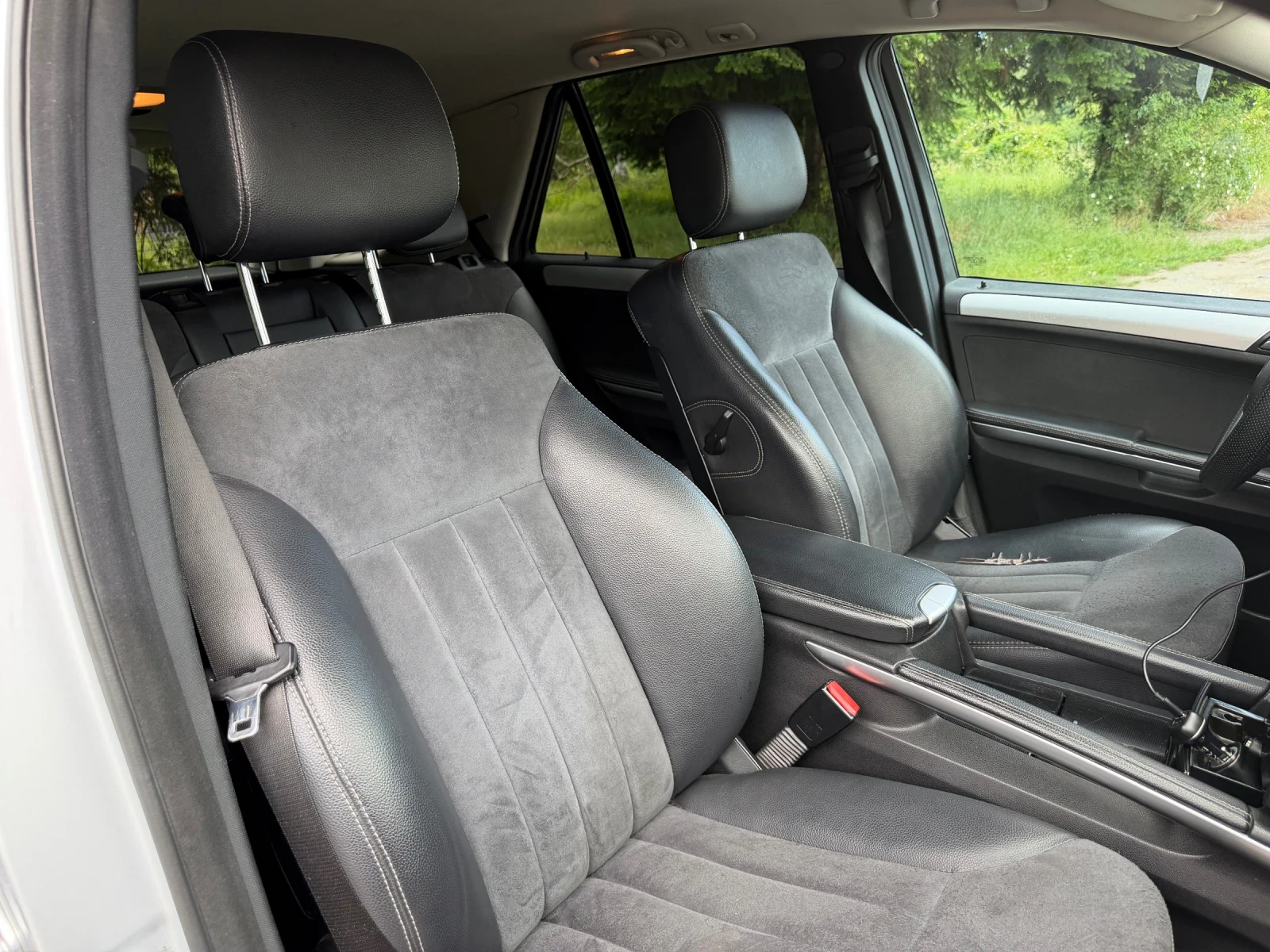 Mercedes-Benz ML 320 CDI 4 MATIC, снимка 9 - Автомобили и джипове - 54969494