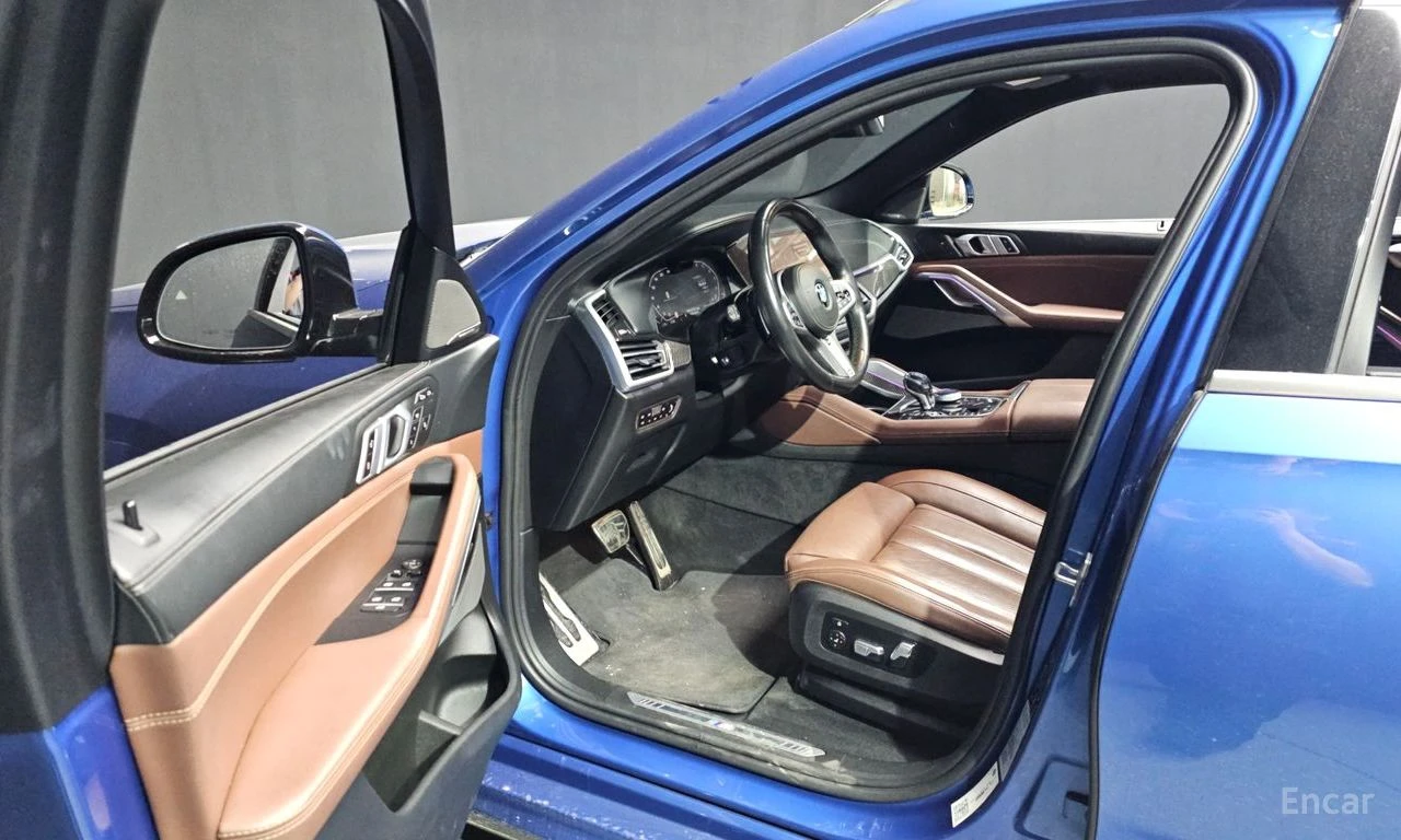 BMW X6 M* SPORT* LASER* ДИСТРОНИК* 360КАМЕРА* МАСАЖ* LANE, снимка 5 - Автомобили и джипове - 55003628