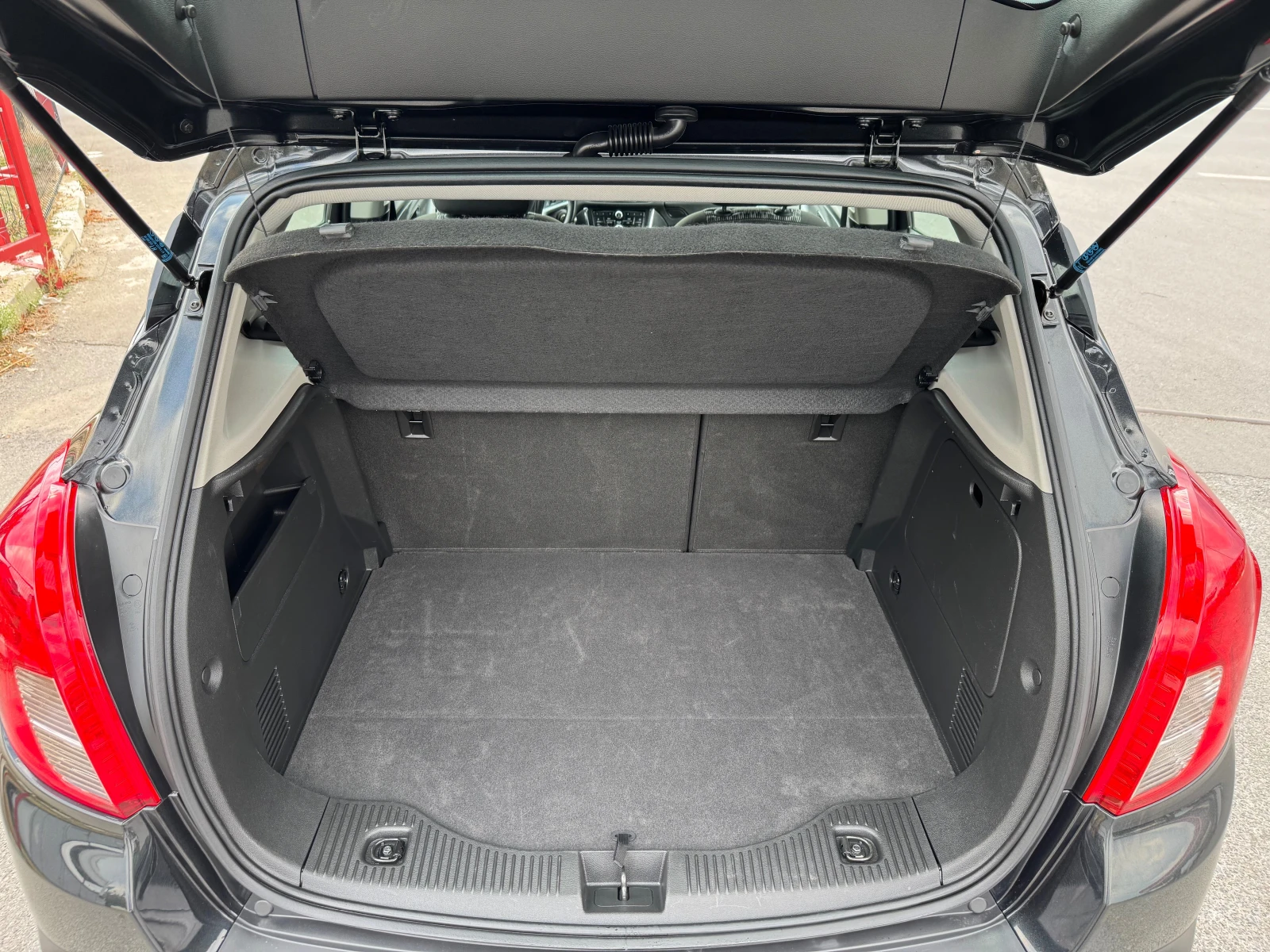 Opel Mokka 1.6 CTDI NAVI EURO 6, снимка 15 - Автомобили и джипове - 56163600