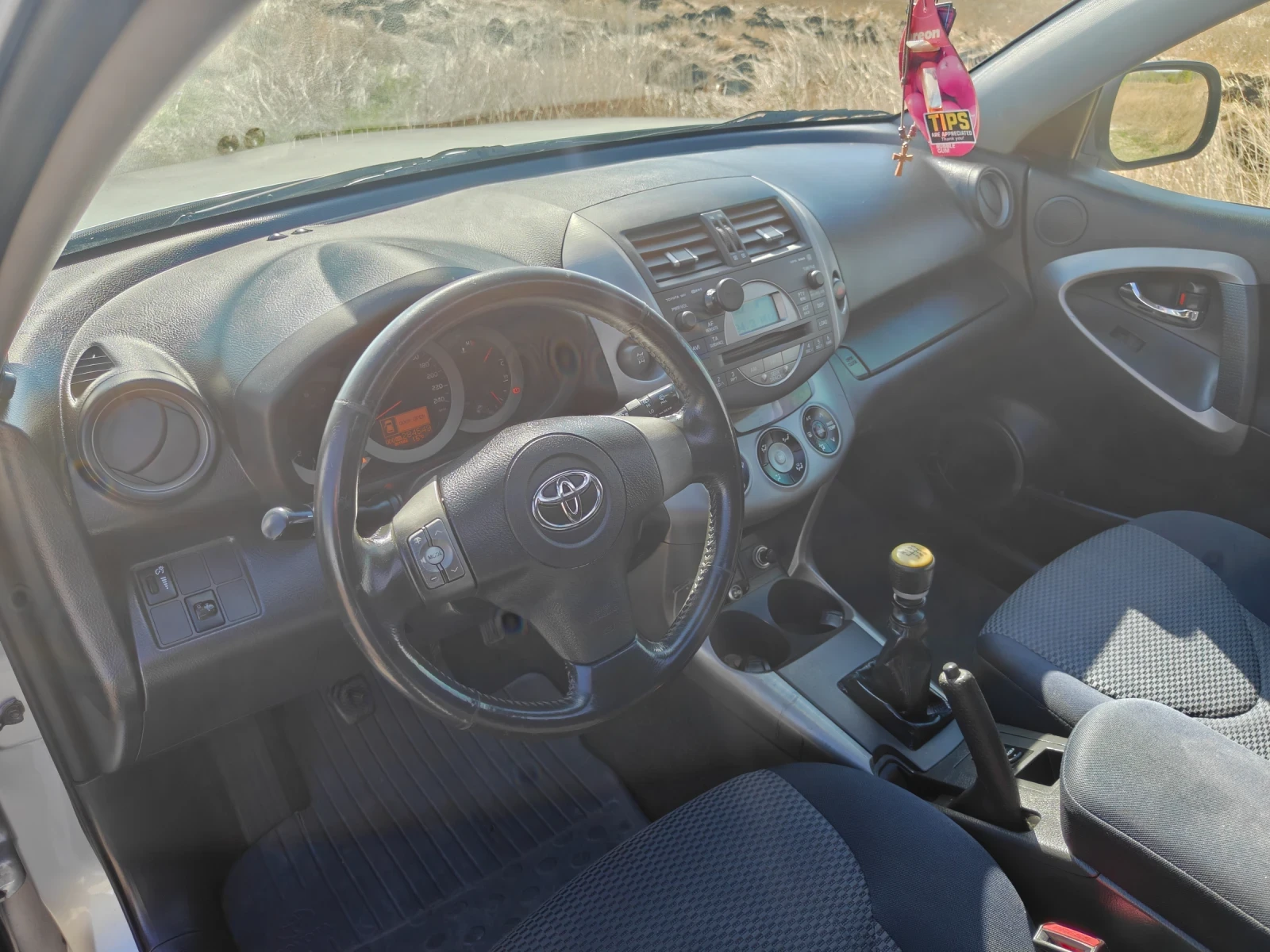 Toyota Rav4 D4D, снимка 8 - Автомобили и джипове - 56685379