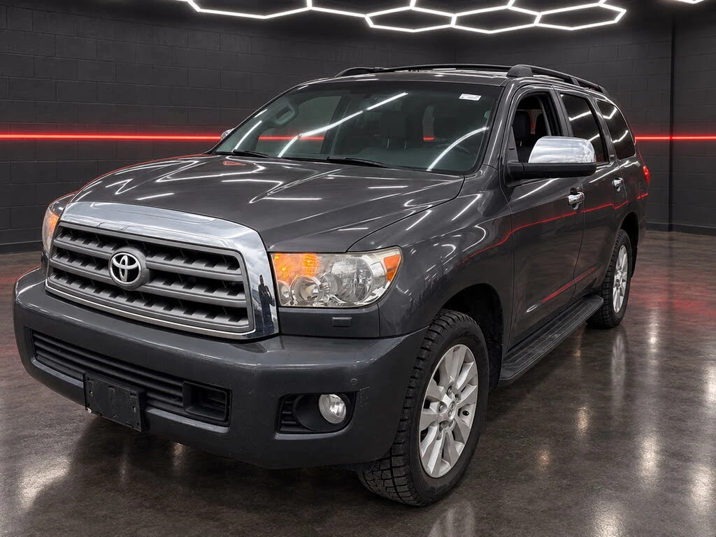 Toyota Sequoia 5.7* V8* PLATINUM* ПОДГРЕВ* ОБДУХВАНЕ* КАМЕРА* JBL