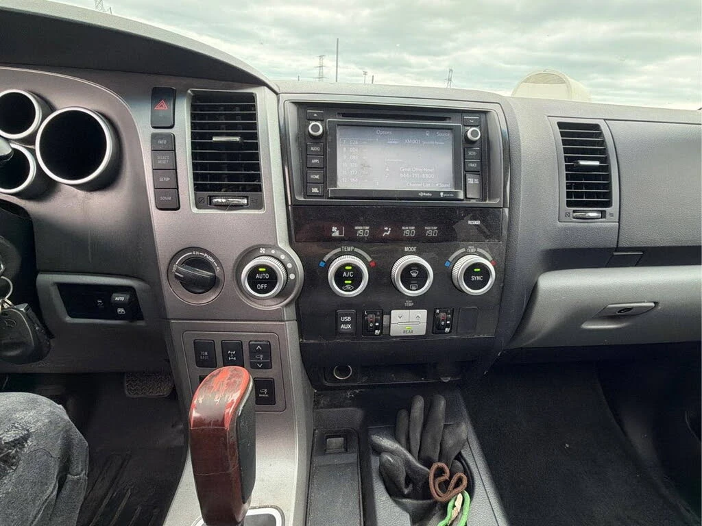 Toyota Sequoia 5.7* V8* PLATINUM* �������* ���������* ������* JBL | Mobile.bg � ����������� 9