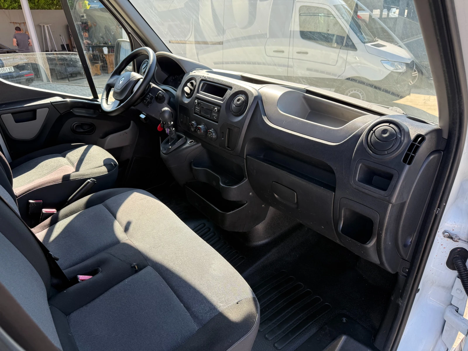 Renault Master 2.3dCI ������� + ���� �������� 3.15�. Euro 6B  | Mobile.bg � ����������� 11