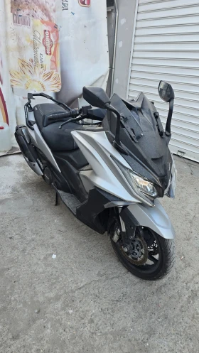 ����� �� �������� �� Kymco AK 550