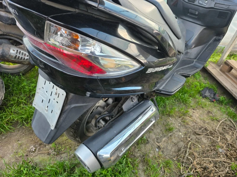 Suzuki Burgman, снимка 2 - Мотоциклети и мототехника - 53045845