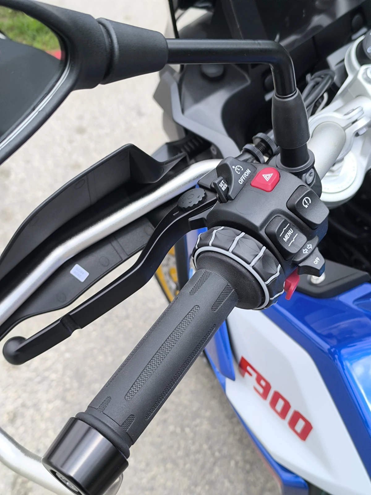 BMW F 900GS, снимка 3 - Мотоциклети и мототехника - 55036043