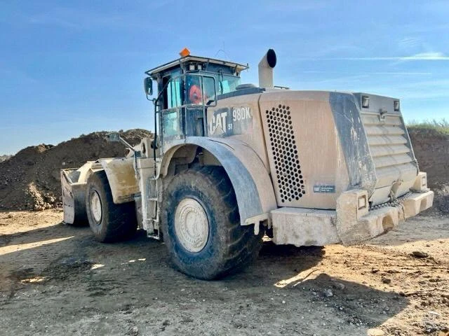 Телескопични товарачи Cat 980K - изображение 3