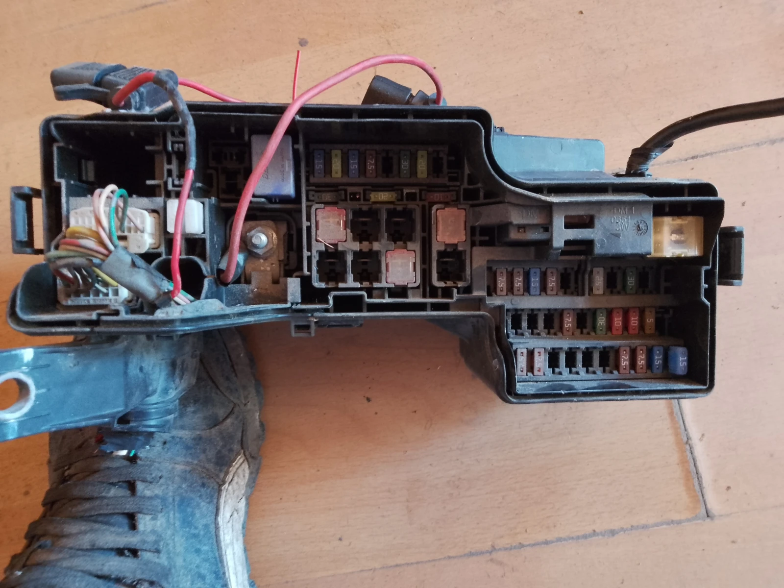 821110HT10      2015 | Mobile.bg   1