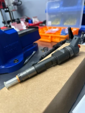 Дюзи Bosch чисто нови за: OPEL/ASTRA/ZAFIRA, снимка 2 - Части - 52566320