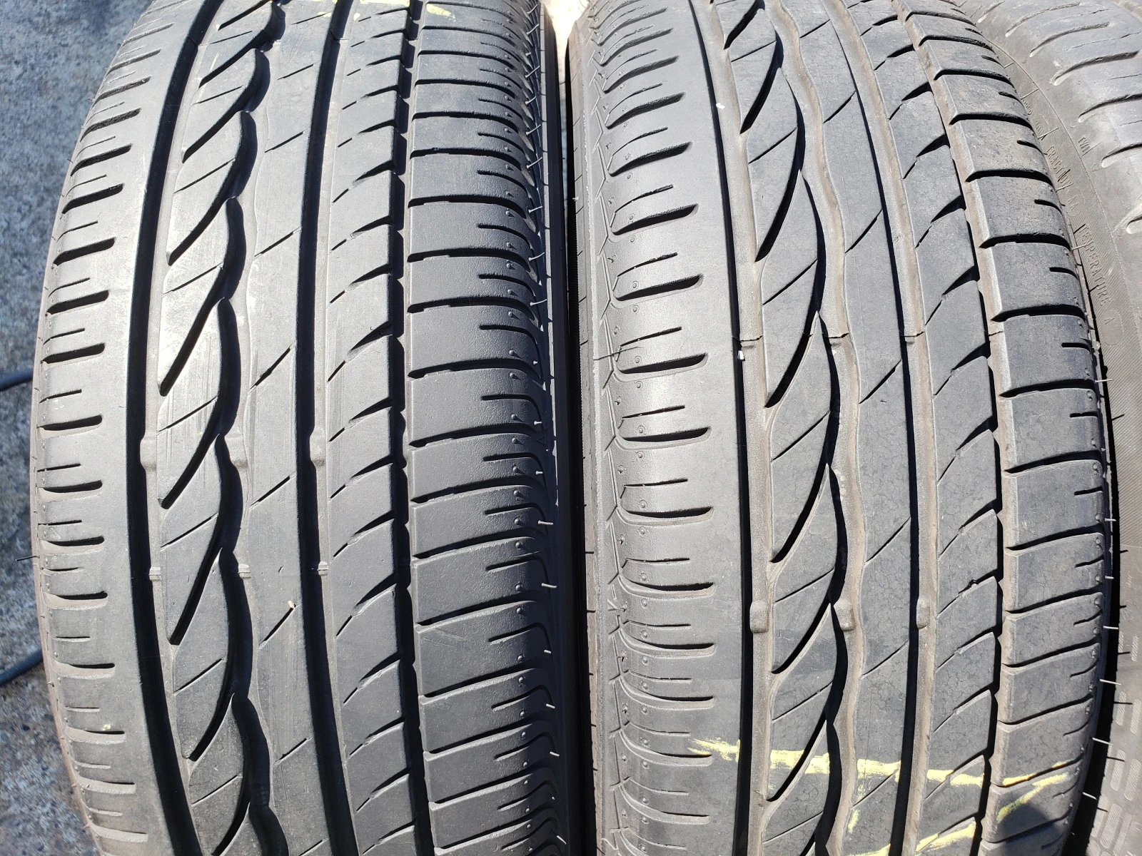 Гуми Летни 195/55R16, снимка 2 - Гуми и джанти - 54491572