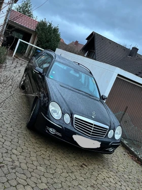Mercedes-Benz E 220, снимка 2
