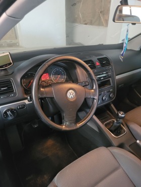 VW Golf, снимка 6 - Автомобили и джипове - 45306292