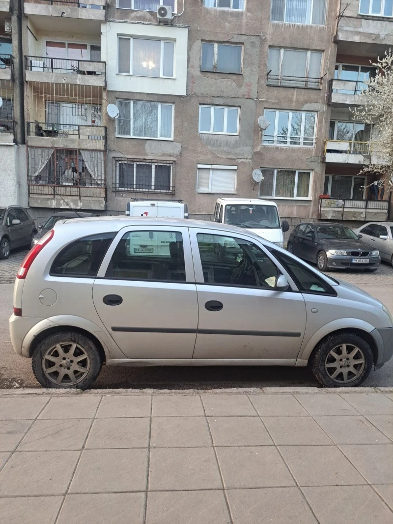 Opel Meriva 1.8 125кс Газ, снимка 3 - Автомобили и джипове - 47234637