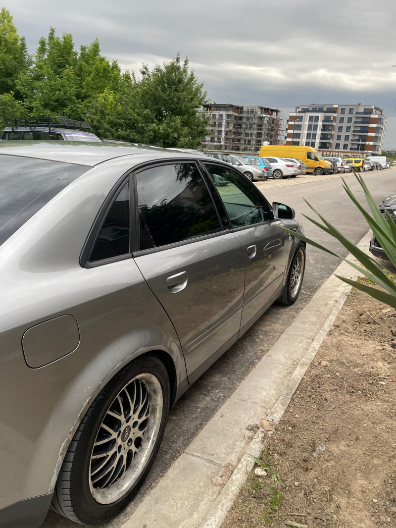 Audi A4 2.0, снимка 5 - Автомобили и джипове - 45916928