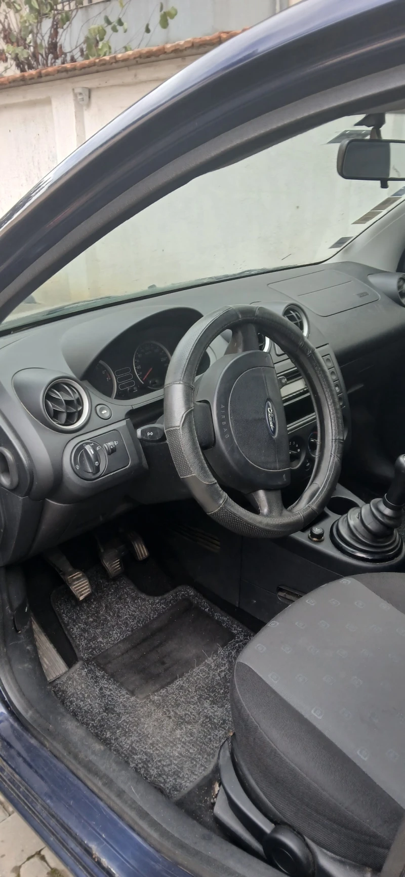 Ford Fiesta, снимка 2 - Автомобили и джипове - 48086846