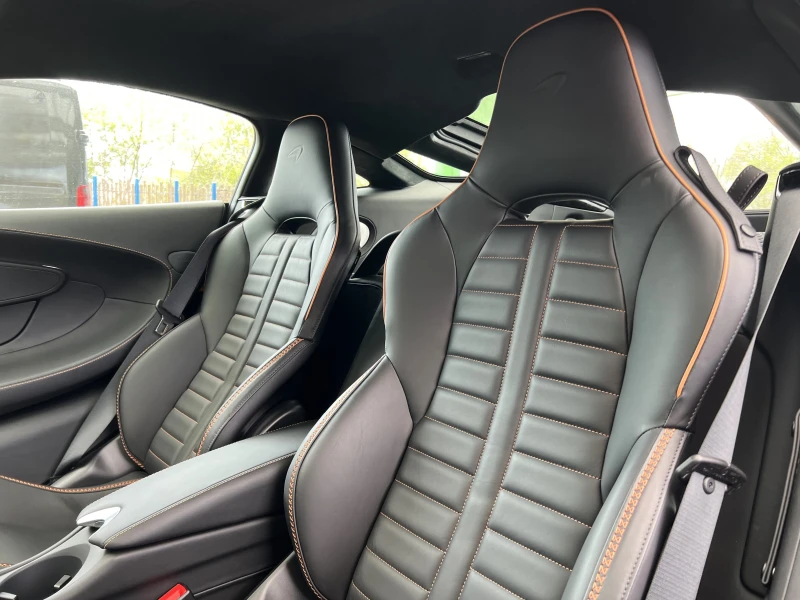 McLaren GT S/ CERAMIC/ CARBON/ B&W/ LIFT/ CAMERA/ , снимка 9 - Автомобили и джипове - 49844173