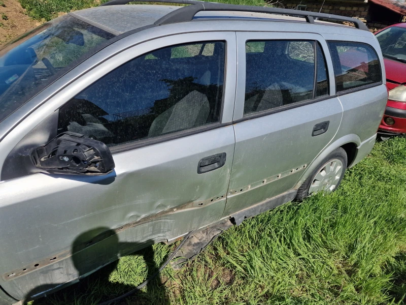 Opel Astra 1.6, снимка 3 - Автомобили и джипове - 50693559