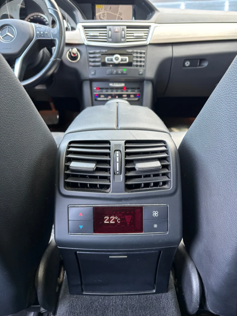 Mercedes-Benz E 500 AMG Packet , снимка 15 - Автомобили и джипове - 51830440