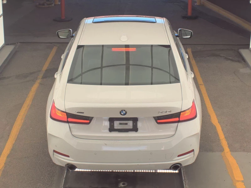 BMW 330 * Фиксирана Цена* , снимка 3 - Автомобили и джипове - 52495812