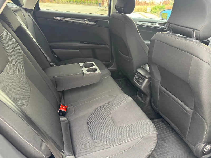 Ford Mondeo Estate Titanium, 2.0 EcoBlue 190 HP LED MATRIX!!!, снимка 10 - Автомобили и джипове - 52642345