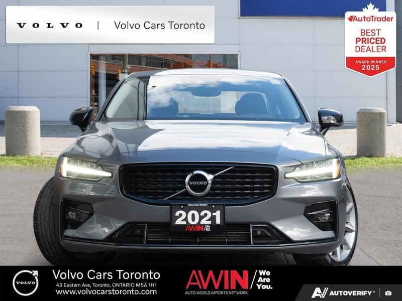 Volvo S60 * T5 AWD Momentum | Climate | Premium | 21&#34; wh, снимка 2 - Автомобили и джипове - 52725912