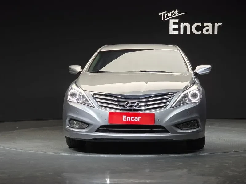 Hyundai Grandeur 2.4, снимка 3 - Автомобили и джипове - 54626077
