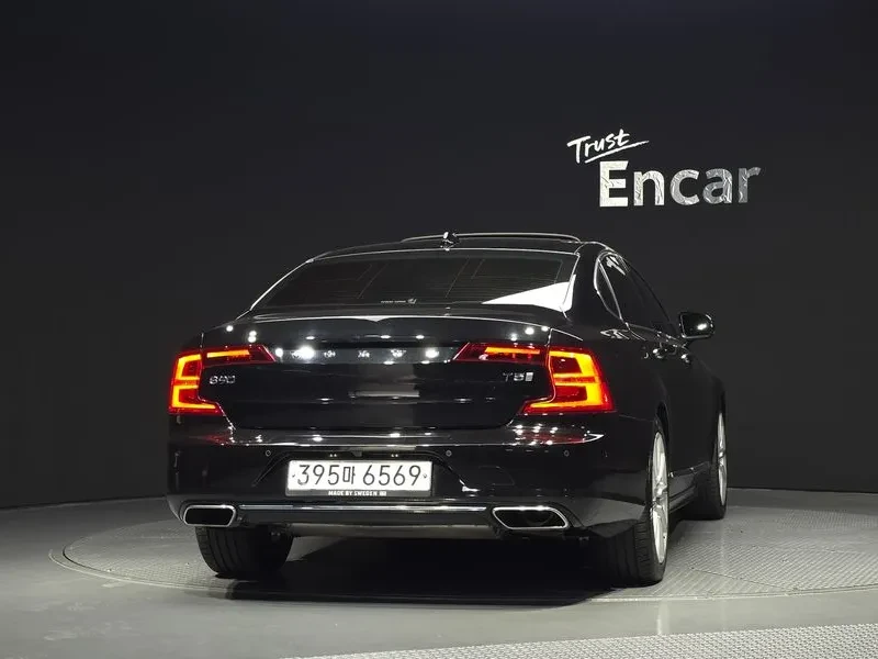 Volvo S90 T5 Inscription, снимка 4 - Автомобили и джипове - 55738177