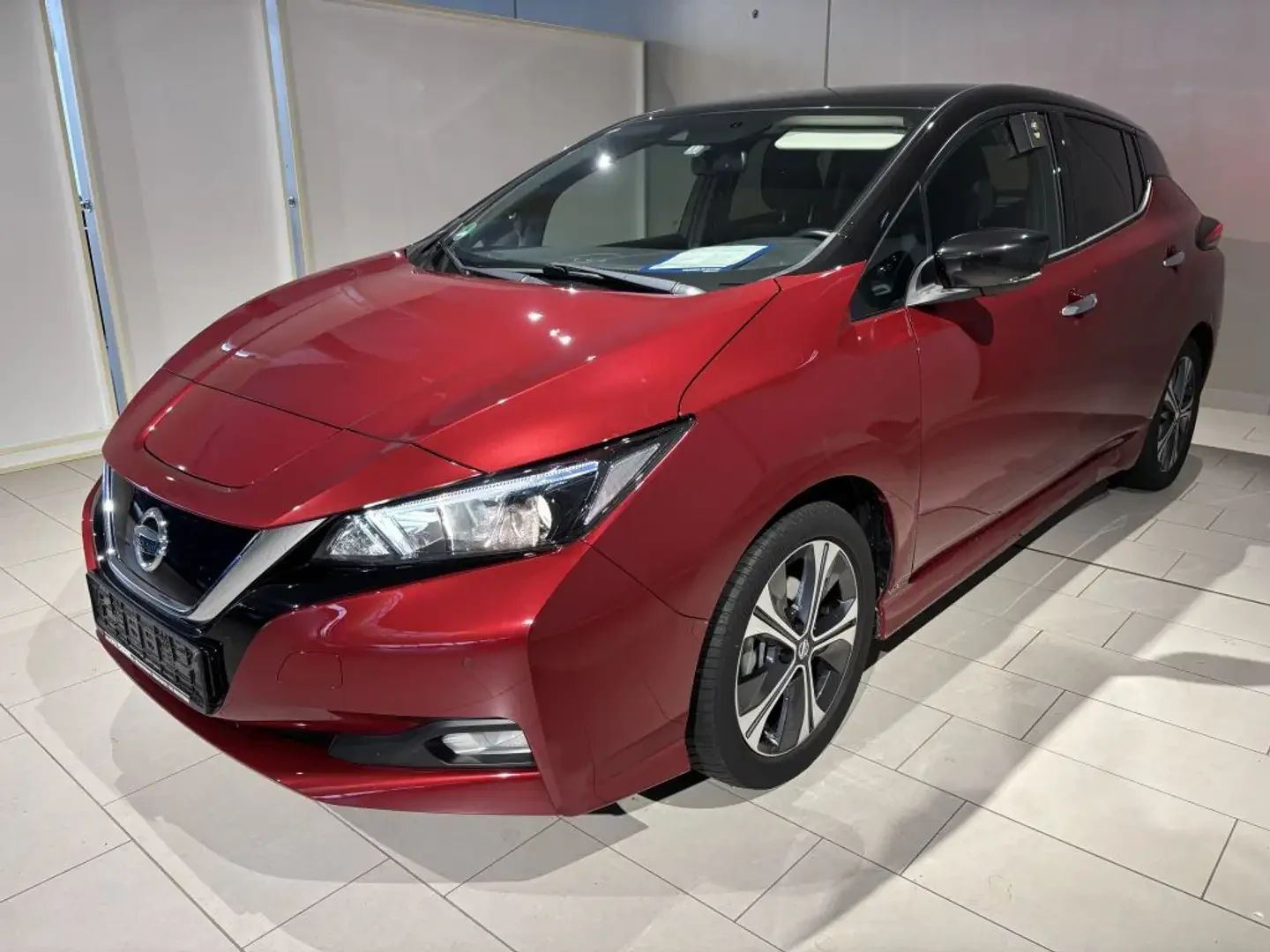 Nissan Leaf  Electric Drive 150 к.с.Най-високо ниво, снимка 1