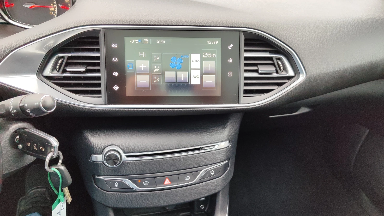Peugeot 308 1.2i turbo Германия  | Mobile.bg — изображение 13
