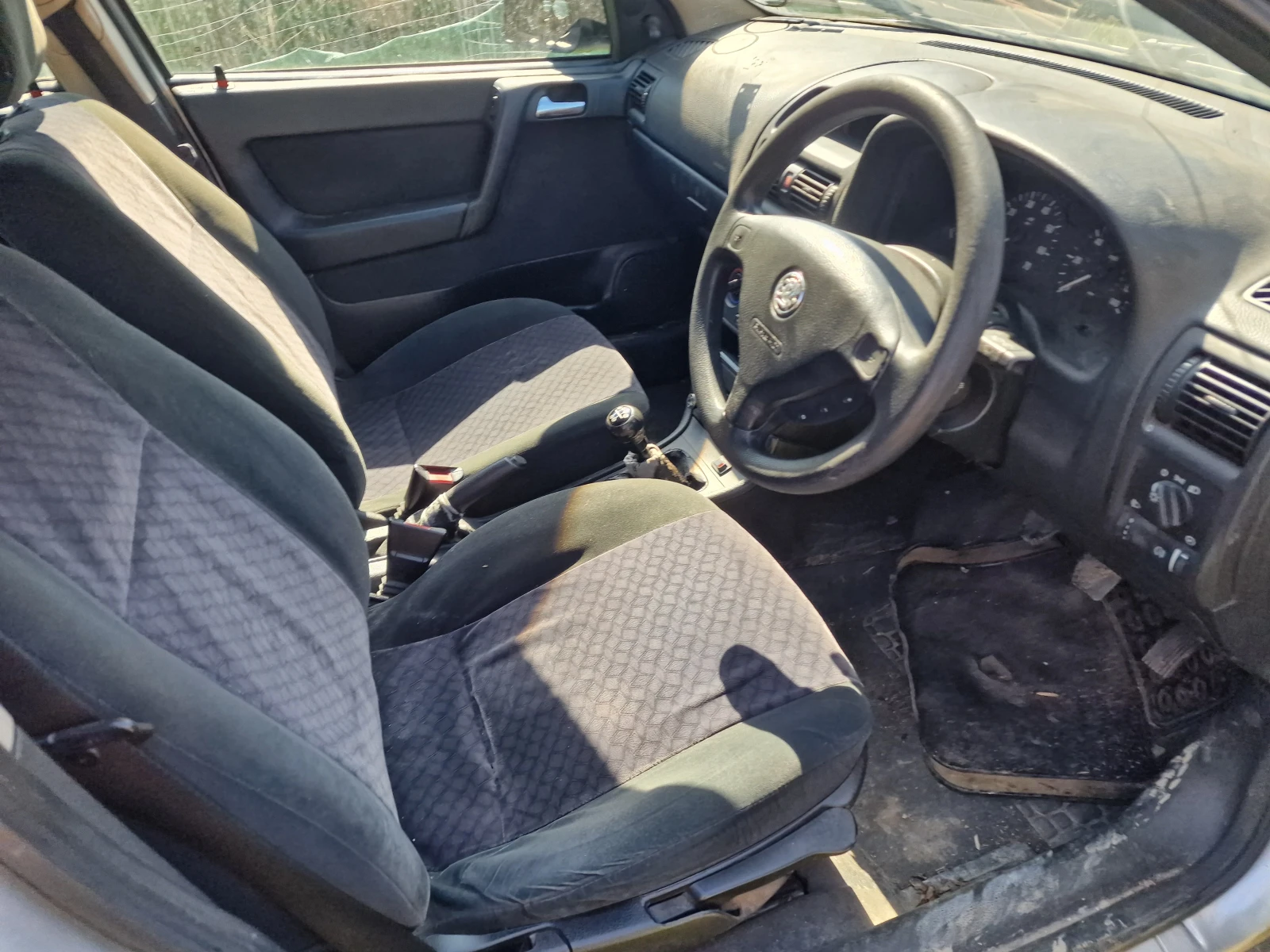 Opel Astra 1.6 - изображение 10